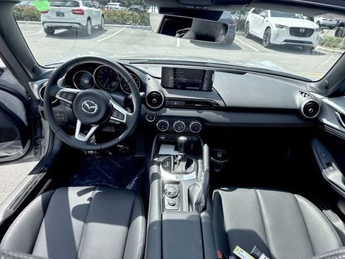 New 2026 MAZDA MX-5 Miata RF Grand Touring RWD image 33
