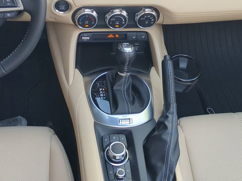 Certified 2024 MAZDA MX-5 Miata RF Grand Touring image 14