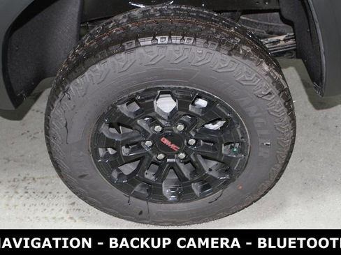 New 2026 GMC Canyon Elevation w/ Convenience Package image 11