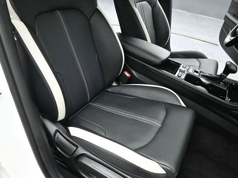 Used 2025 Kia K5 GT-Line w/ GT-Line Premium Package image 28