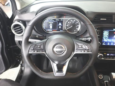 Certified 2025 Nissan Versa SR w/ Trunk Package image 10