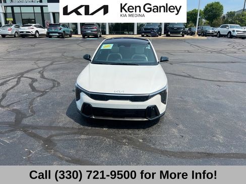 Certified 2025 Kia K4 GT-Line Turbo FWD image 5