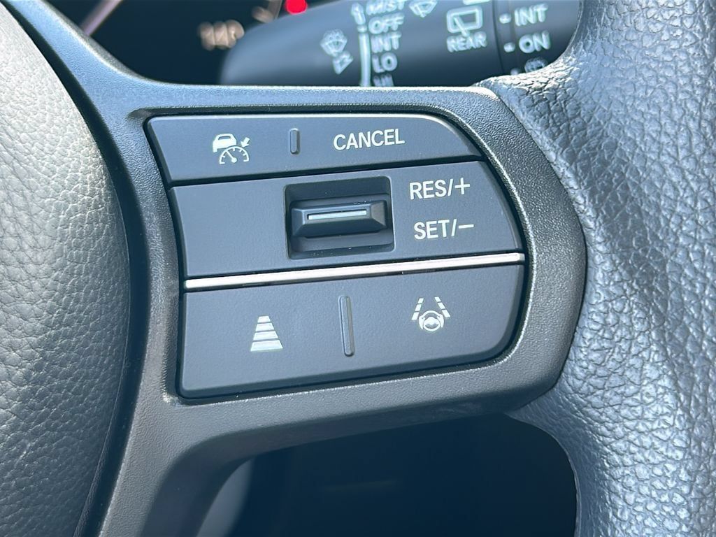 New 2027 Honda HR-V LX image 23