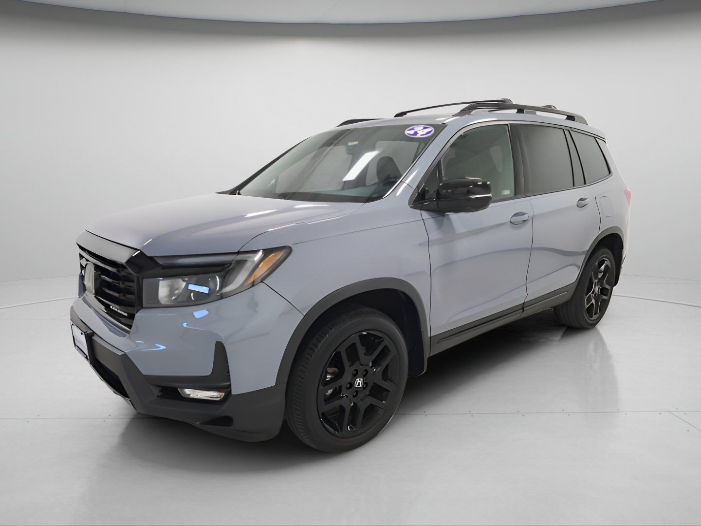 Used 2024 Honda Passport Black Edition image 3