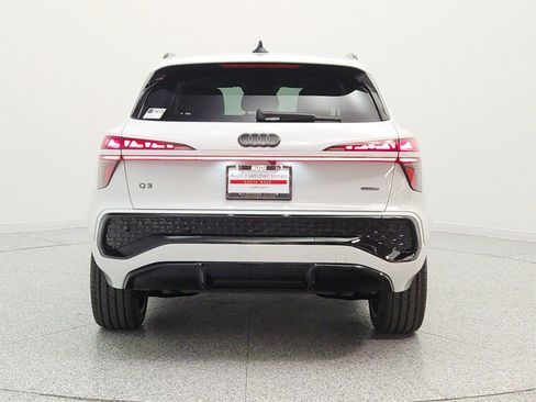 New 2026 Audi Q3 quattro 2.0T AWD/4WD image 6