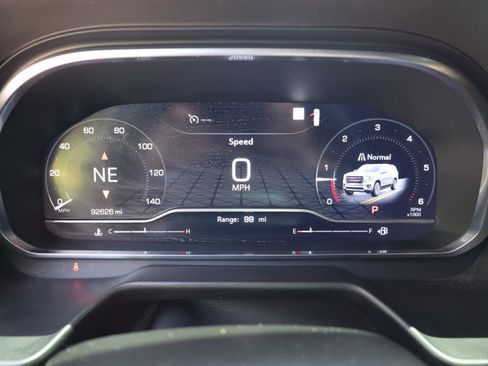 Used 2023 GMC Yukon SLT RWD image 39
