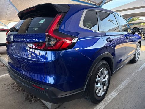 Used 2024 Honda CR-V LX image 8
