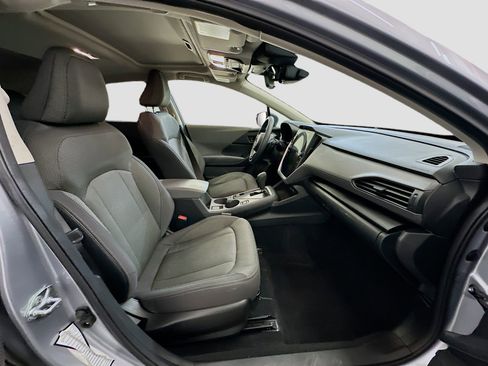 Used 2024 Subaru Crosstrek 2.0i Premium image 32