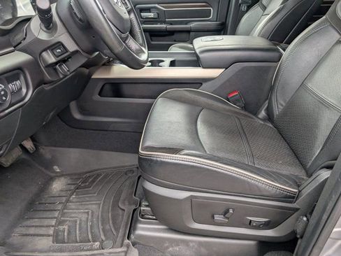 Used 2023 RAM 2500 Laramie AWD/4WD image 14