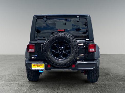 Used 2023 Jeep Wrangler Unlimited AWD/4WD image 4