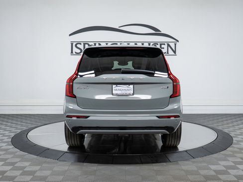 New 2026 Volvo XC90 B6 Ultra w/ Lounge Package image 6