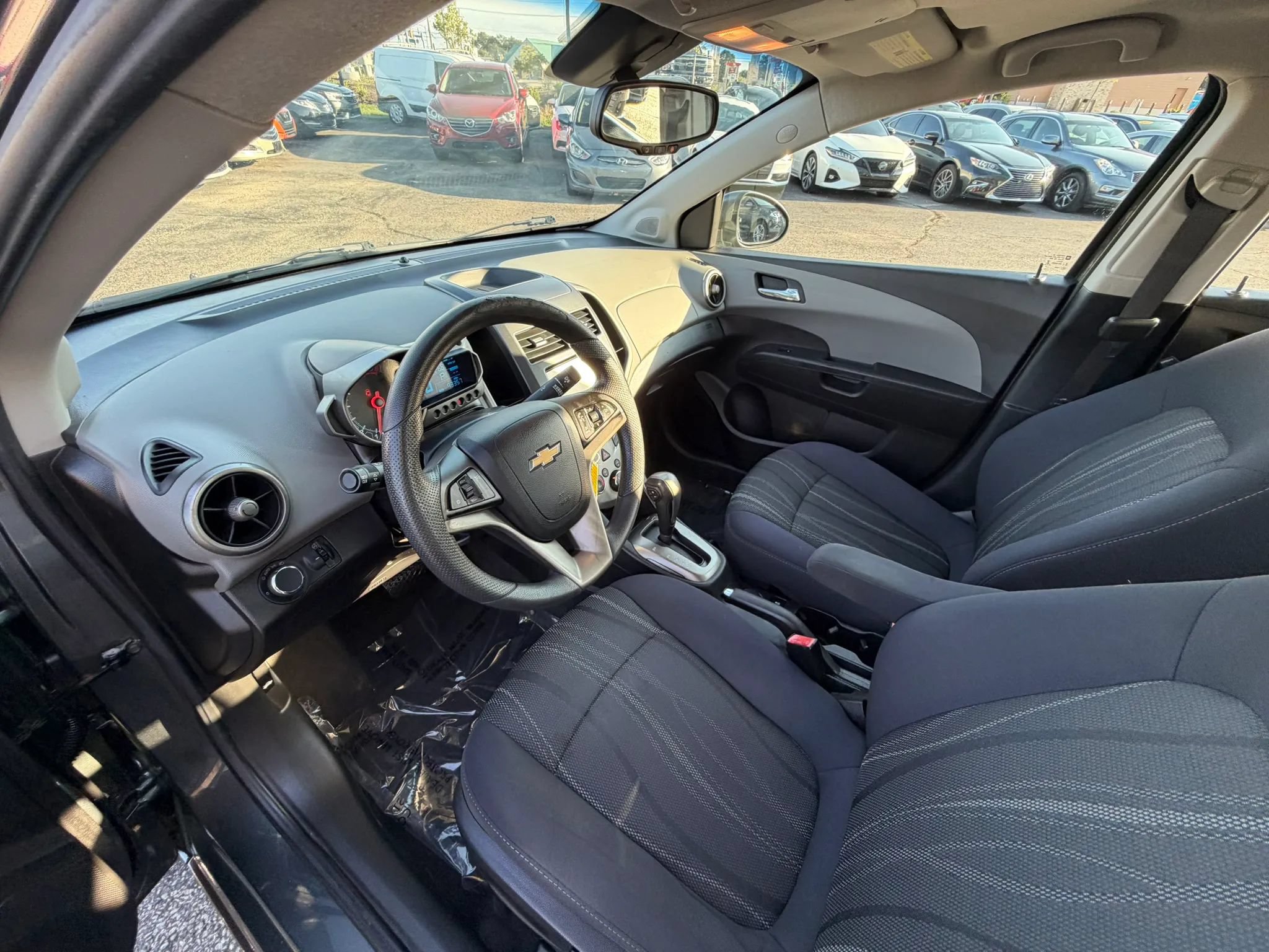 Used 2013 Chevrolet Sonic LT FWD image 15