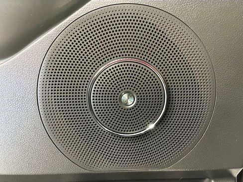 Used 2022 Ford Expedition Timberline image 19