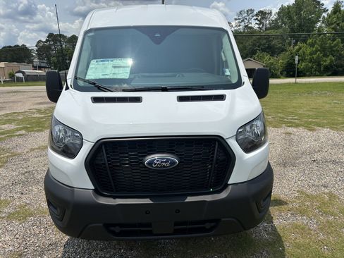 New 2025 Ford Transit 250 148 Medium Roof w/ Load Area Protection Package image 2
