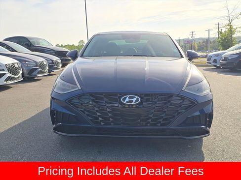 Certified 2021 Hyundai Sonata Limited w/ Cargo Package FWD image 8