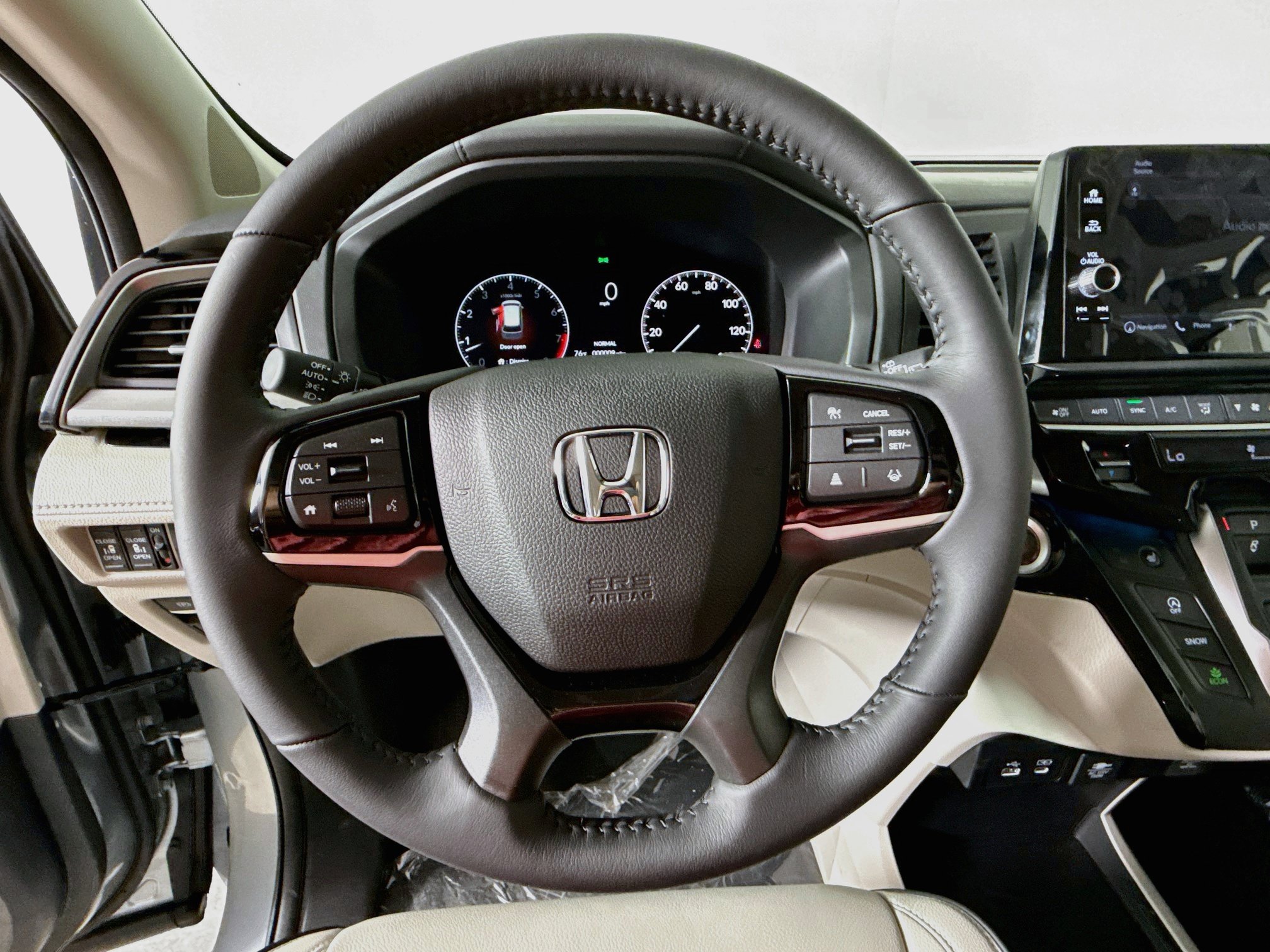 New 2027 Honda Odyssey Touring image 11