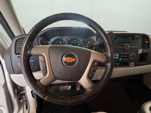 Used 2009 Chevrolet Silverado 1500 LT w/ Power Pack Plus RWD image 12