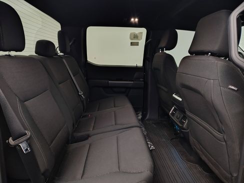 Used 2024 Ford F150 XLT w/ XLT Black Appearance Package AWD/4WD image 17