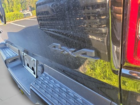 Used 2024 RAM 1500 Big Horn AWD/4WD image 19