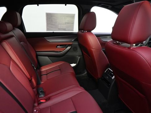 New 2026 MAZDA CX-70 3.3 Turbo S w/ Premium Package image 18