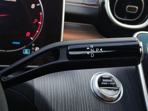 Used 2024 Mercedes-Benz C 300 Sedan image 10