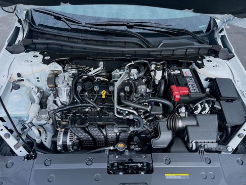 New 2025 Nissan Altima 2.5 SL image 32