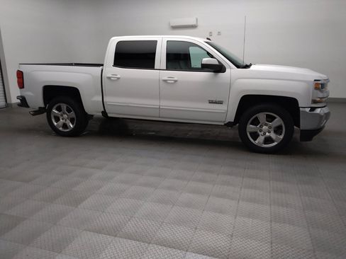 Used 2017 Chevrolet Silverado 1500 LT w/ Texas Edition image 11