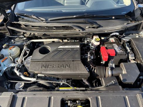 Used 2025 Nissan Rogue SV image 34