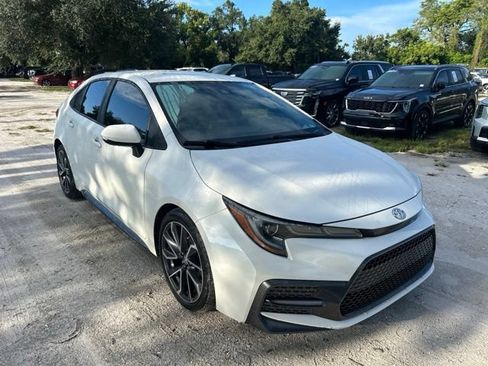 Used 2020 Toyota Corolla SE FWD image 1