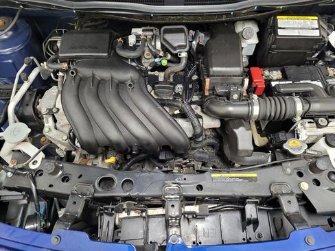 Used 2019 Nissan Versa SV FWD image 30