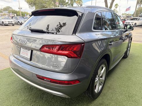 Used 2018 Audi Q5 2.0T Premium Plus w/ Premium Plus Package AWD/4WD image 6