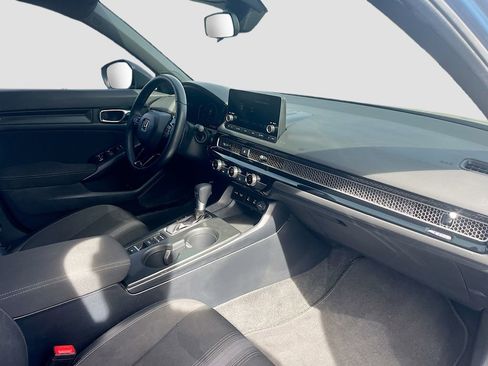 Used 2025 Honda Civic Sport image 27