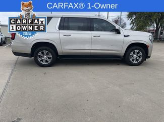 Used 2022 GMC Yukon XL SLE w/ Gmc Pro Safety Plus Package video 2