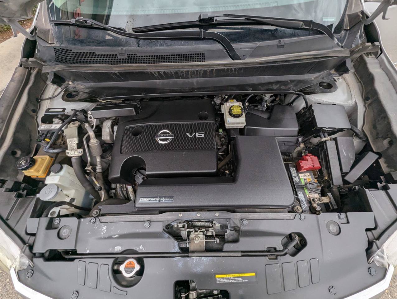 Used 2015 Nissan Pathfinder Platinum w/ Cargo Package FWD image 36