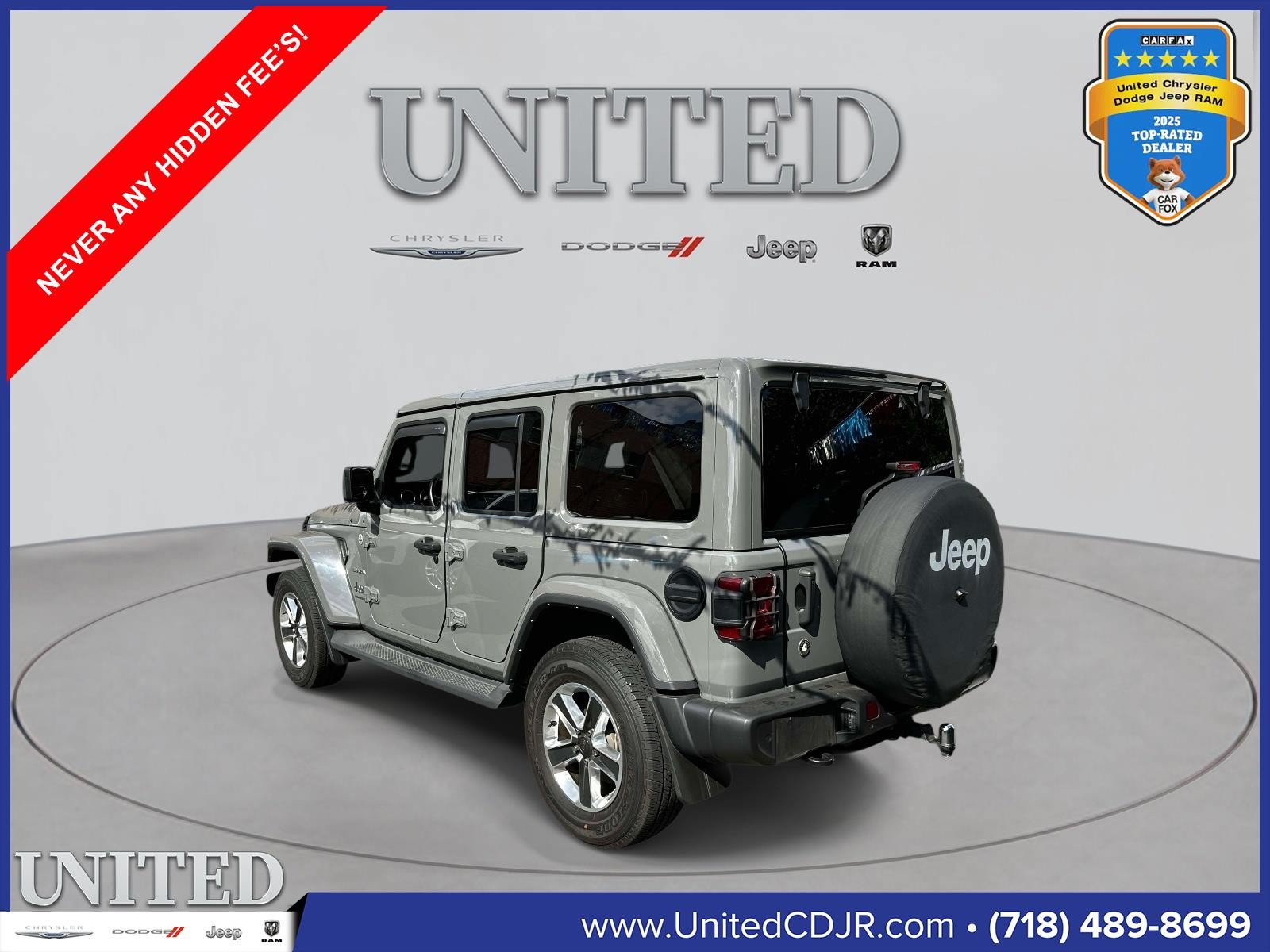 Used 2023 Jeep Wrangler Unlimited Sahara w/ LED Lighting Group AWD/4WD image 4