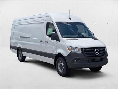 New 2025 Mercedes-Benz Sprinter 2500 image 6