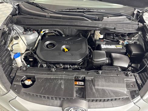 Used 2015 Hyundai Tucson GLS image 25