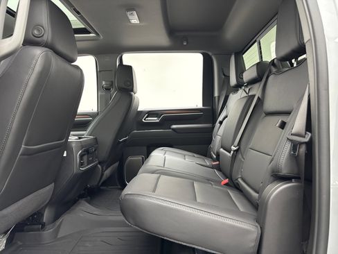 New 2026 GMC Sierra 3500 Denali w/ Denali Reserve Package AWD/4WD image 46