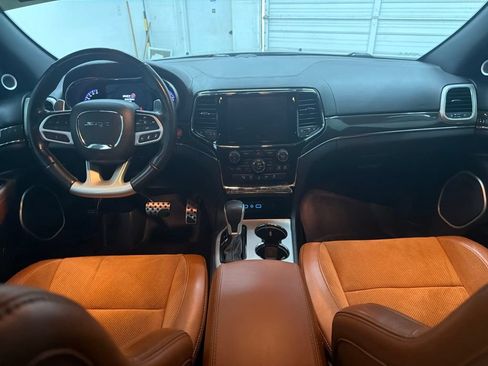 Used 2020 Jeep Grand Cherokee SRT AWD/4WD image 23