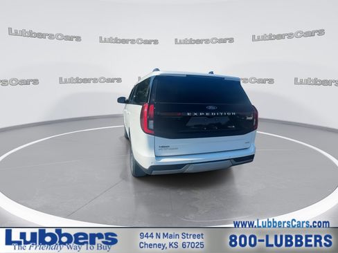 Used 2025 Ford Expedition Max Platinum AWD/4WD image 7