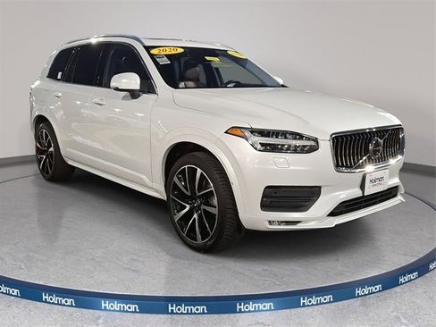 Used 2020 Volvo XC90 T6 Momentum w/ Protection Package Premier image 4
