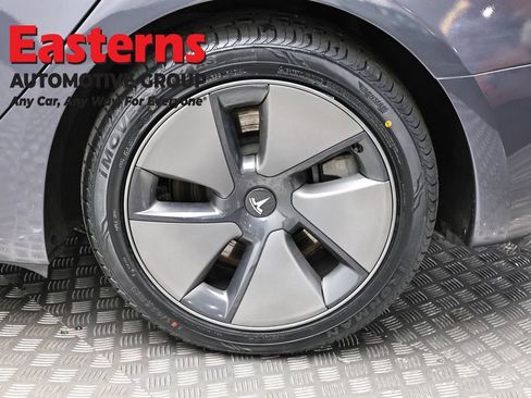 Used 2023 Tesla Model 3 Standard Range RWD image 8