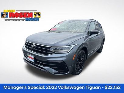 Used 2022 Volkswagen Tiguan SE R-Line