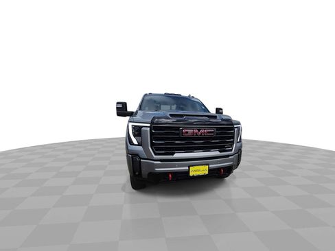 Used 2024 GMC Sierra 2500 AT4 w/ AT4 Premium Plus Package AWD/4WD image 3