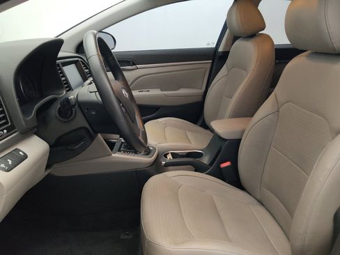 Used 2017 Hyundai Elantra Limited FWD image 17