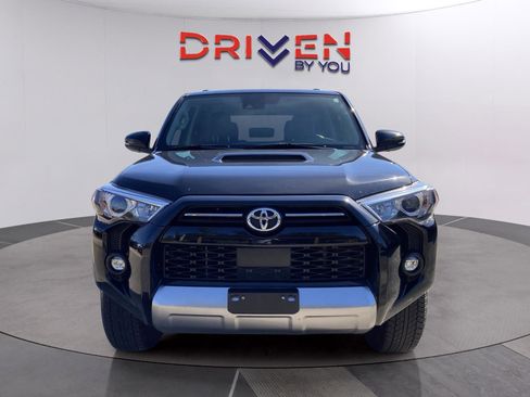 Used 2024 Toyota 4Runner TRD Off-Road Premium image 9