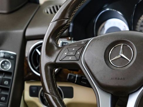 Used 2013 Mercedes-Benz GLK 350 2WD image 13