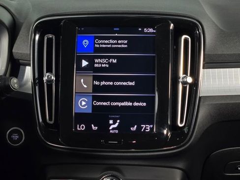 Used 2019 Volvo XC40 T5 Momentum AWD/4WD image 22