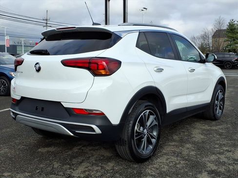 Certified 2023 Buick Encore GX Select image 3