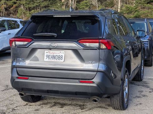 Used 2024 Toyota RAV4 XLE image 5